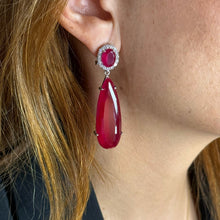 Aretes con statement drop de rubí