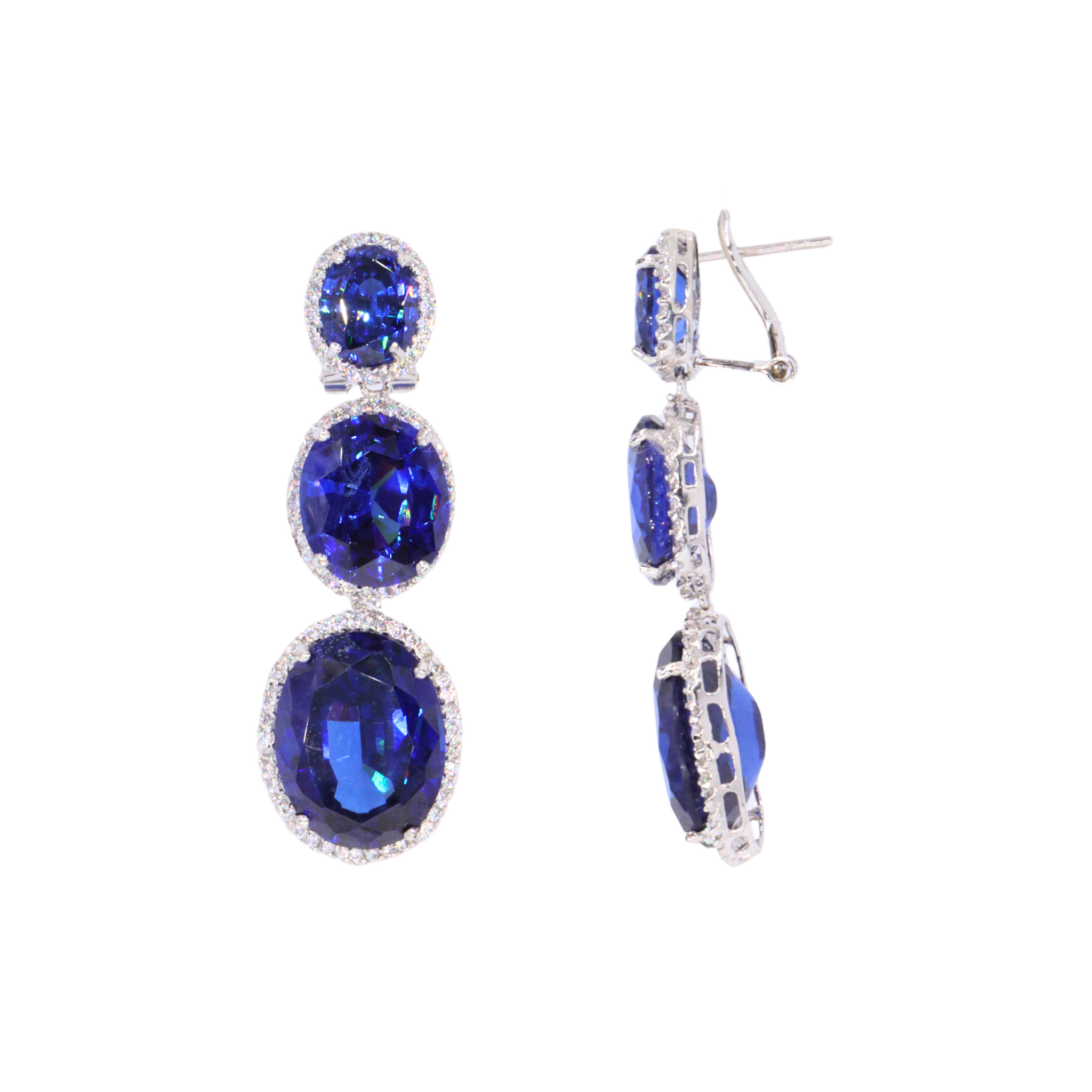 Aretes de noche con dobletes de zafiro
