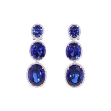 Aretes de noche con dobletes de zafiro