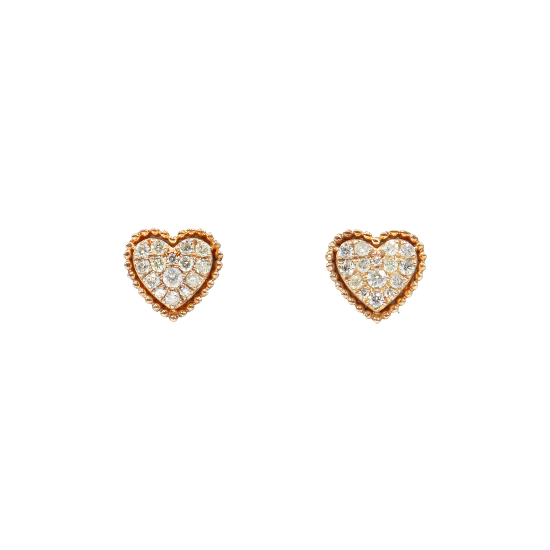 Studs en forma de corazon