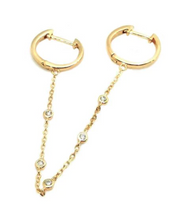 Huggie Doble con Cadena