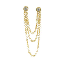 Arete doble stud con tres cadenas colgantes