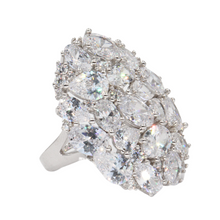 Anillo statement con circonias