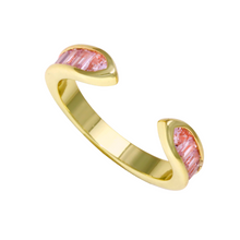 Anillo claw con baguettes de circonia