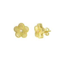 Aretes de flor fluted