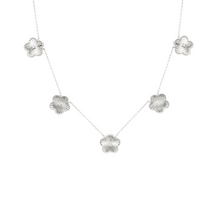 Collar de flores fluted