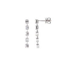 Aretes drop con illusion emeralds