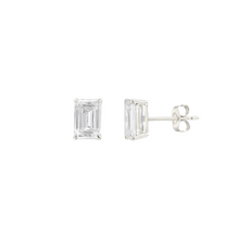 Studs de diamantes LAB en corte esmeralda