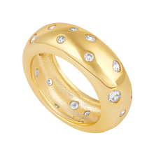 Anillo chunky con circonias incrustadas