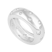 Anillo chunky con circonias incrustadas