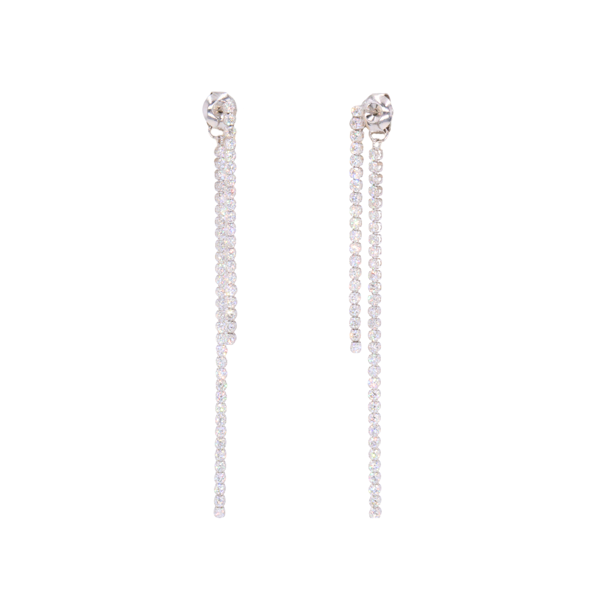 Aretes largos con diamantes colgantes