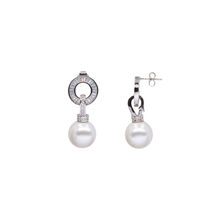 Aretes con perlas y círculos en baguetes