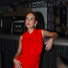 Aretes grandes con hojas de diamantes