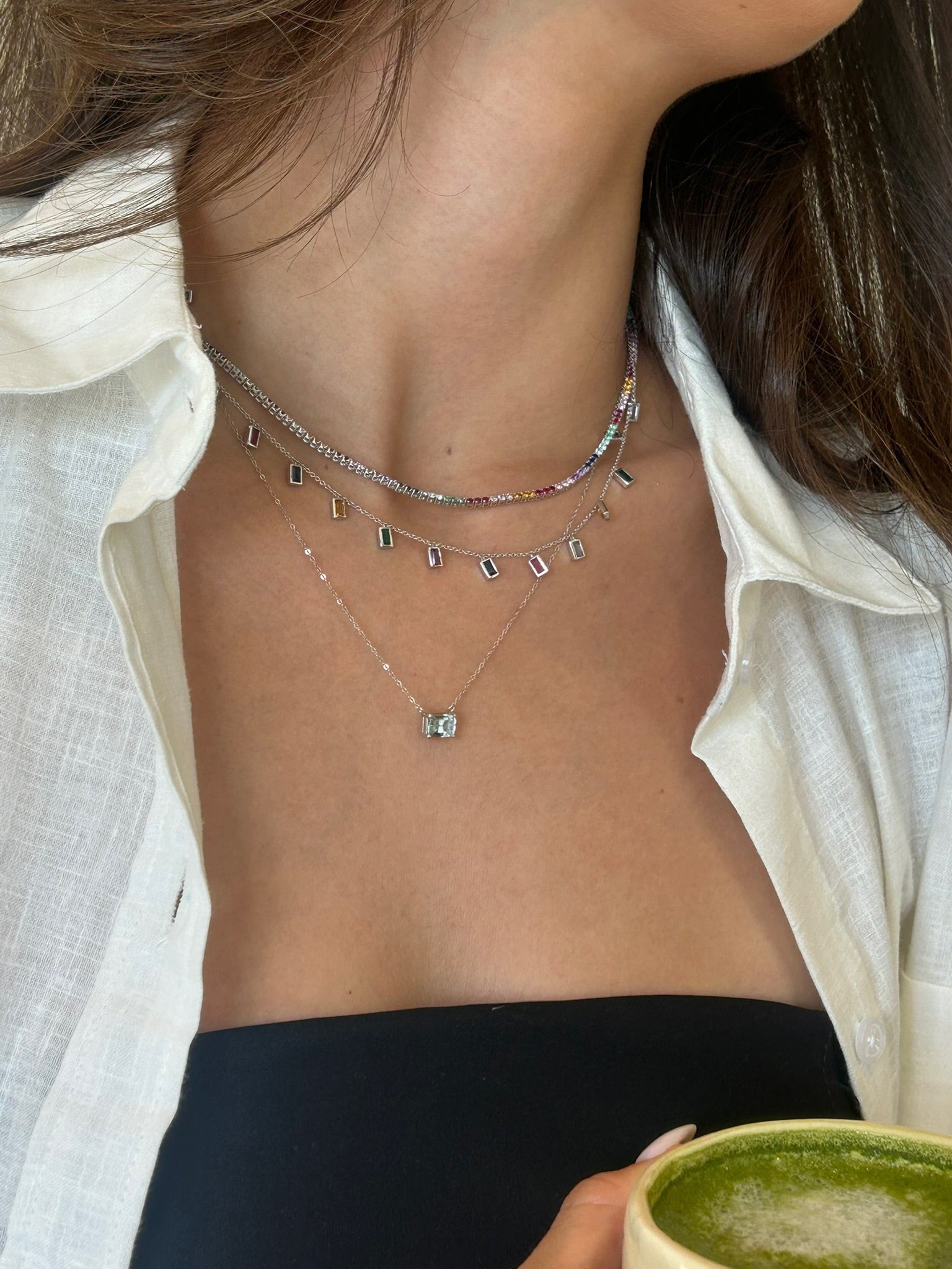 Collar dangling multicolor en corte emerald con bisel