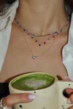Collar dangling multicolor en corte emerald con bisel
