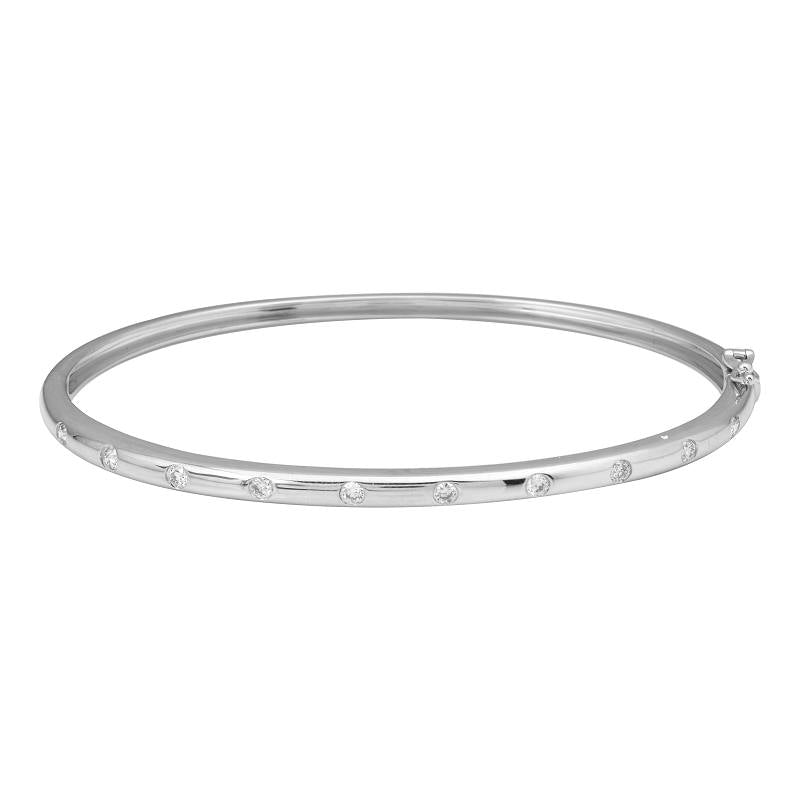 Cuff con diamantes incrustados 0.28CTD