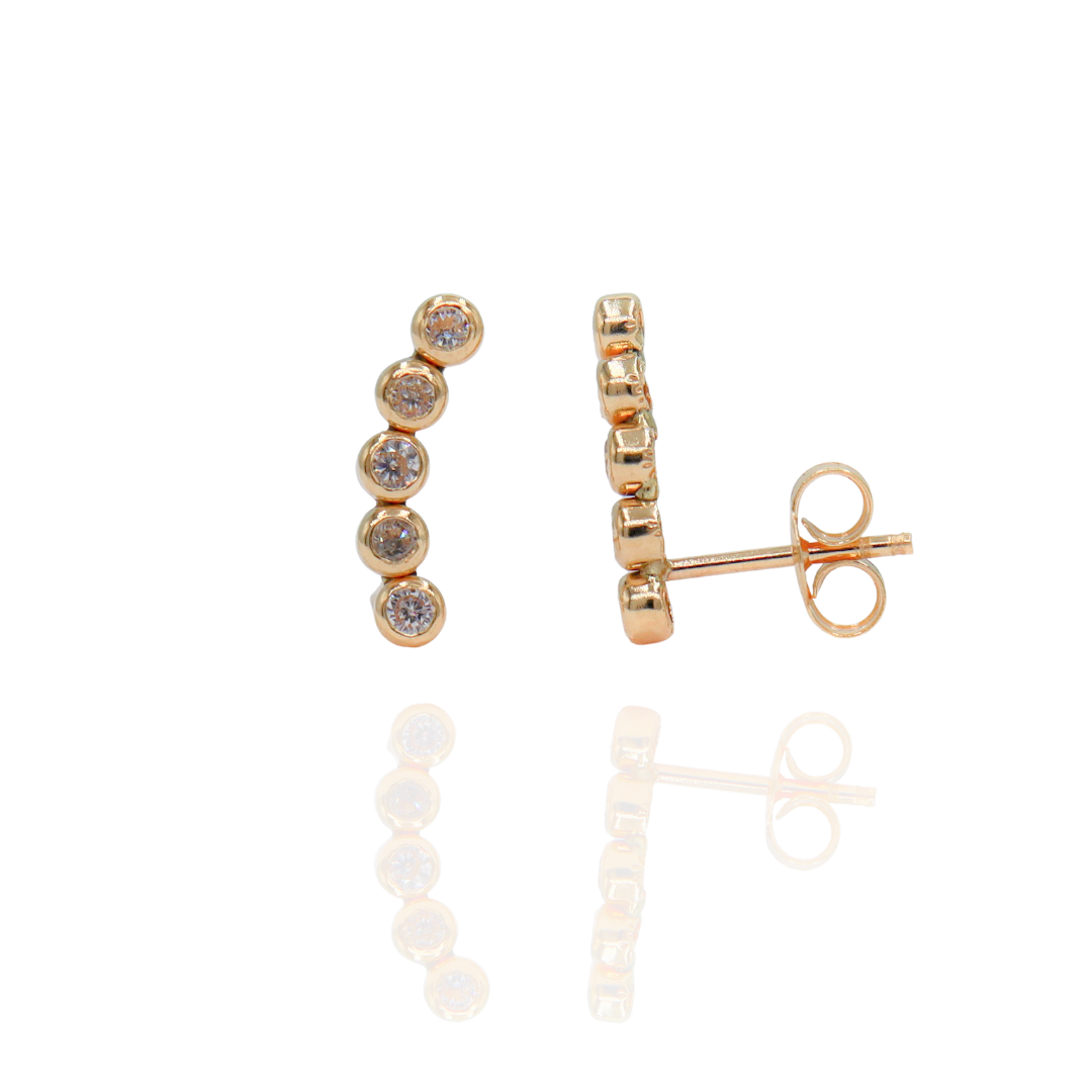 Aretes de arco en oro amarillo 14k con circonias en bisel